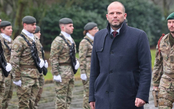 俄欧“口水战”升级!比利时防长放狠话:把莫斯科从地图上彻底抹掉