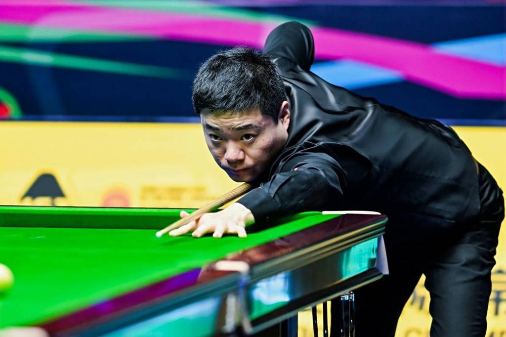 2025斯诺克国锦赛32强全部产生 丁俊晖赵心童雷佩凡成功晋级