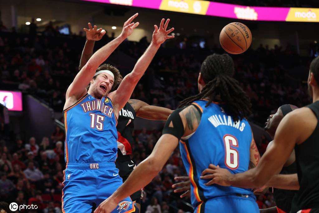 原创             开拓者神逆转打趴卫冕冠军 杨瀚森登场难度又增加了？