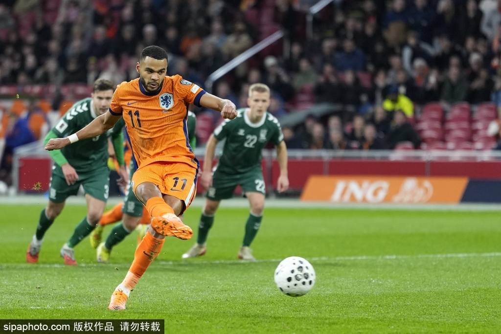 世预赛-加克波传射西蒙斯破门 荷兰4-0立陶宛晋级世界杯
