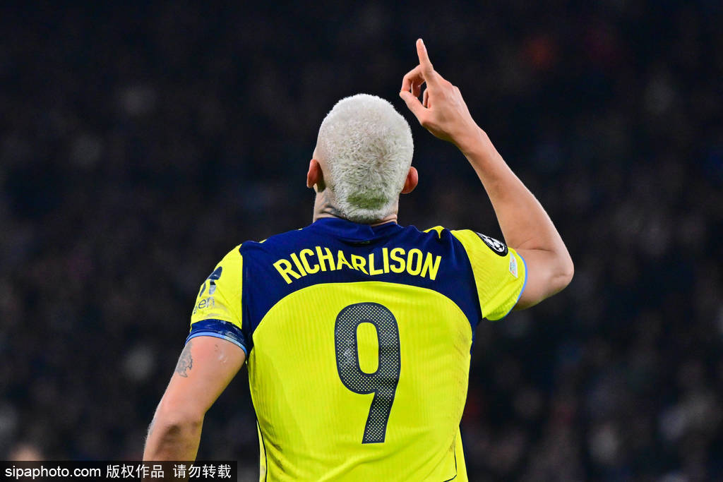 进球大战！欧冠-穆阿尼2射1传维蒂尼亚带帽 巴黎5-3热刺