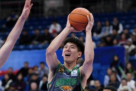 张陈治锋11+9布朗16分 辽宁客场擒天津开门红