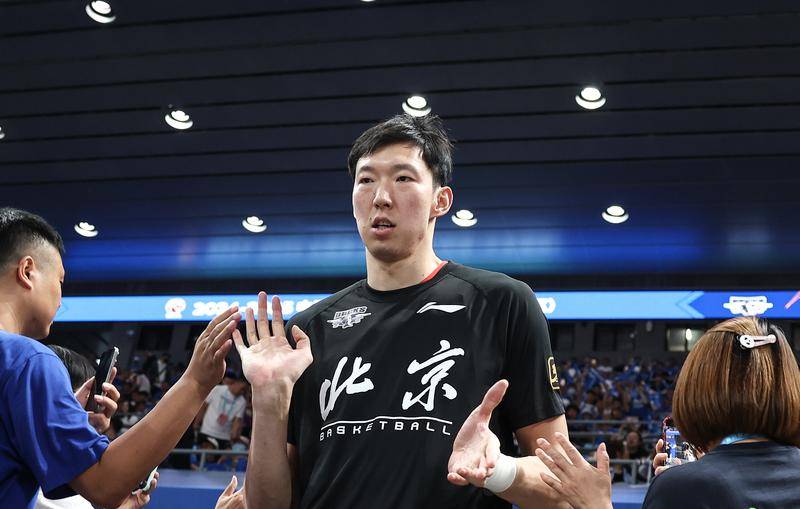 赵睿10分周琦12+8 北京首钢客场擒江苏开门红