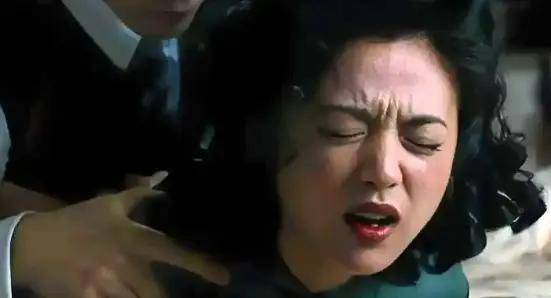 《迷人的保姆》讲述了一段跨越阶层与境遇的治愈故事通过女尊龙凯时- 尊龙凯时官方网