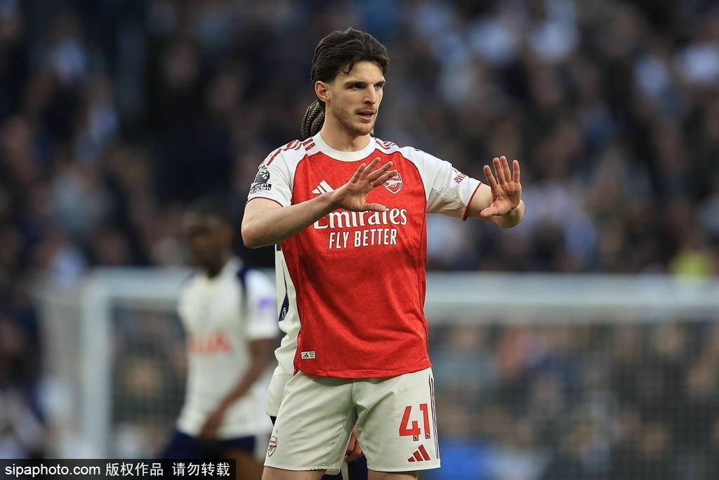 观战台：切尔西磕纽卡+利物浦拼热刺 皇马曼城战弱旅