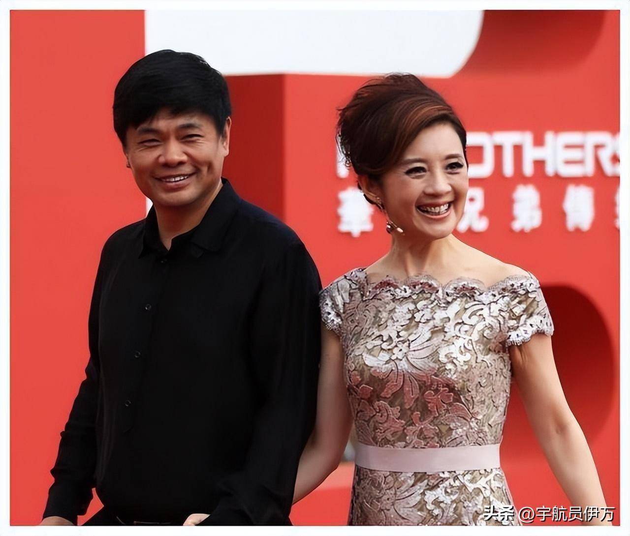 央视主持许戈辉：让已婚男士痴迷，为娶她拿1亿给前妻？如今怎样