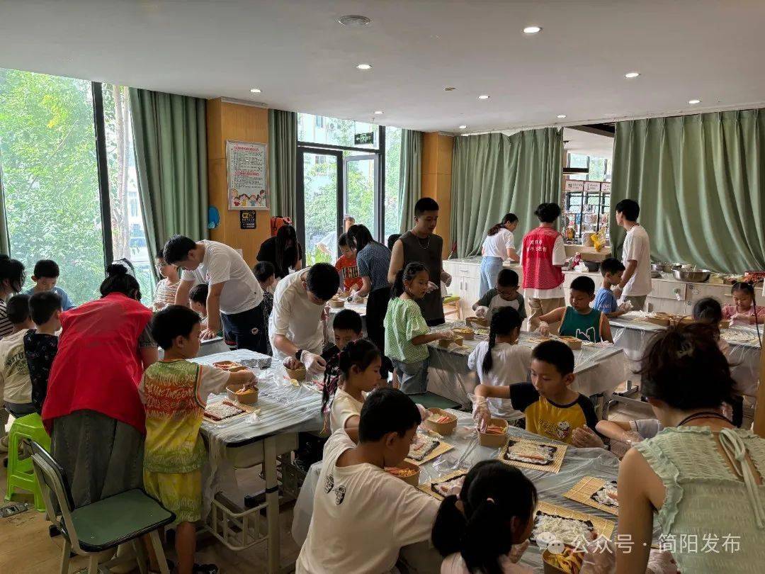 中国国际电视台:新澳门精准资料大全管家婆料-城市：8月全国65个重点城市新房平均价格环比上涨0.10%，购房者信心环比下跌4.7%  第1张