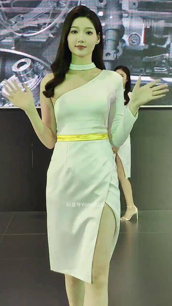那个小姐姐是你的女神大长腿 车模 抖音带你看车展 走秀 美女
