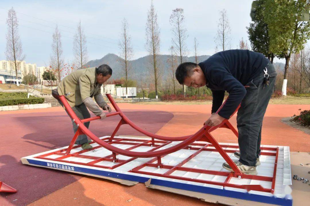 秀山城区这些公园有乒乓球台了