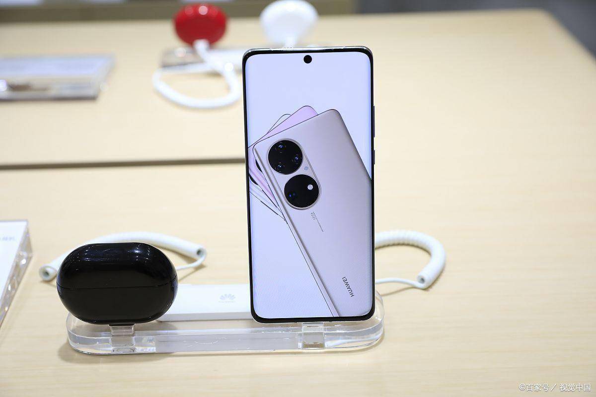 荣耀400系列配置曝光：骁龙8 gen3+7000mah，lite版海外登场