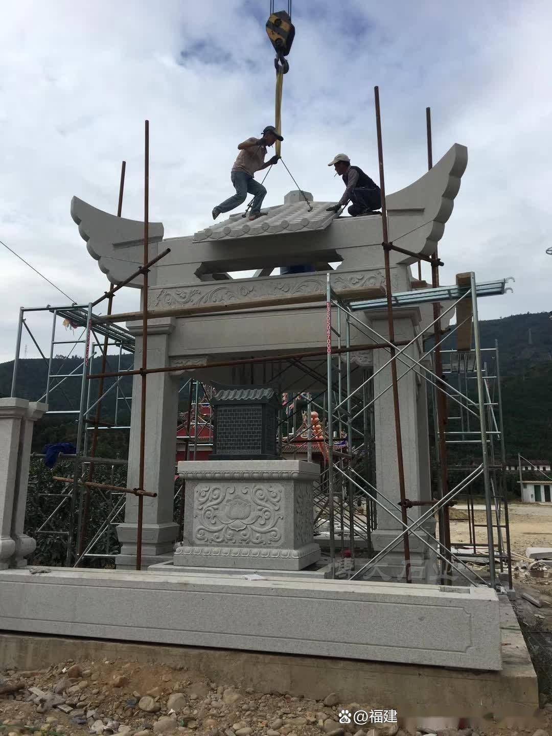 1xBET网址石雕凉亭在乡村建筑中的风格(图4)