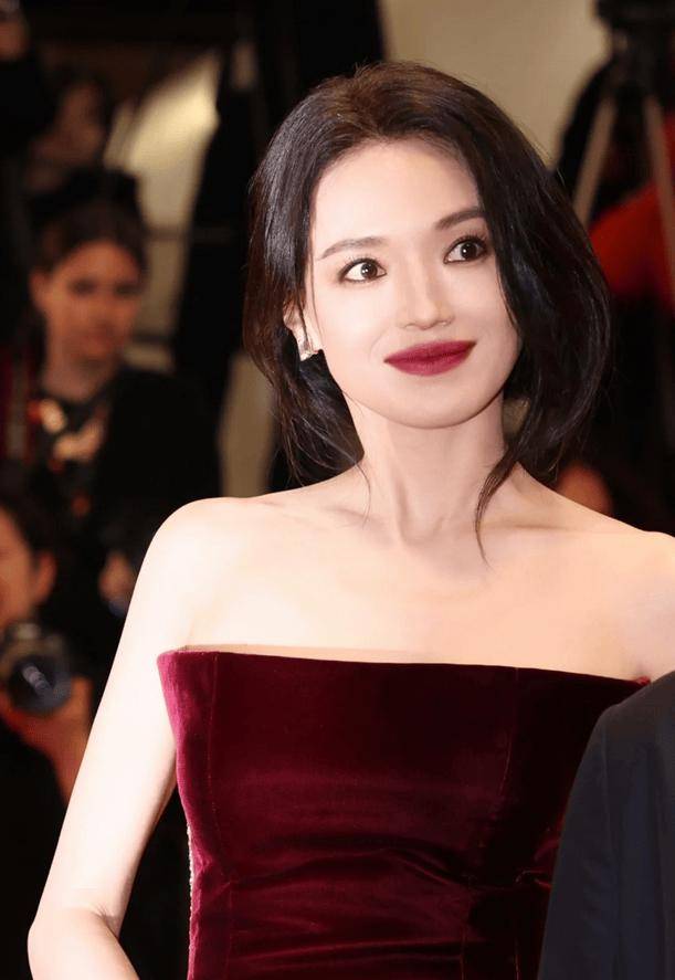 舒淇和冯德伦的瓜也太大了朋友圈都炸锅了！，娱乐圈最近的大瓜  第3张