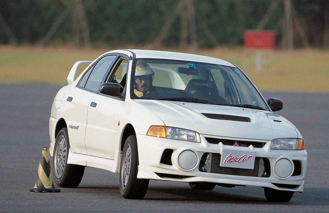 XKTY.COM星空体育-三菱EVO冠军车来自POPRACE的选择