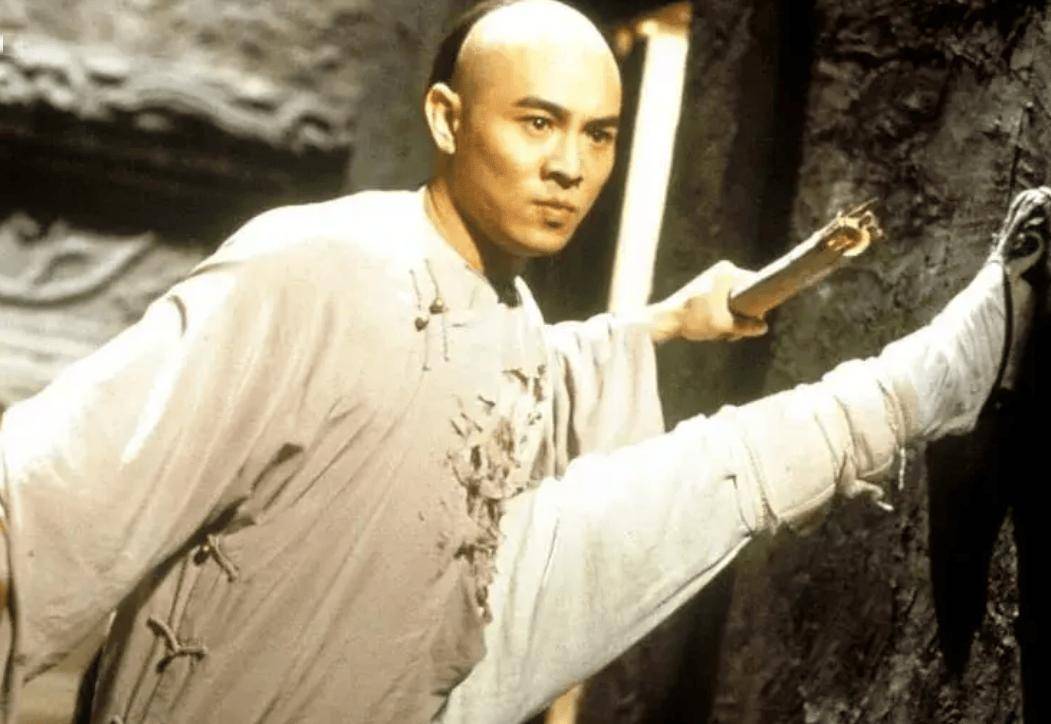 突传消息！62岁李连杰，发生意外