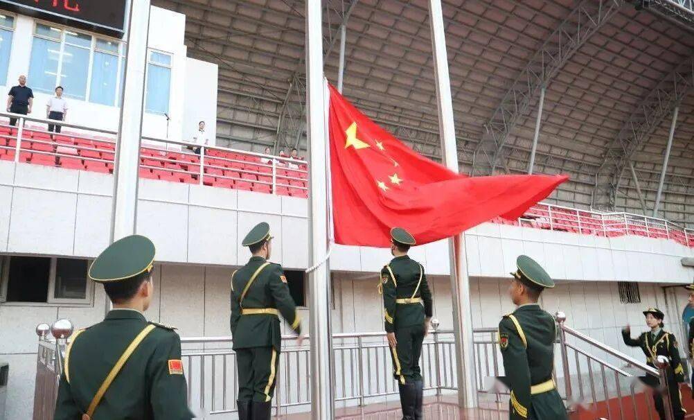 开学啦！简阳学子元气满满启新程