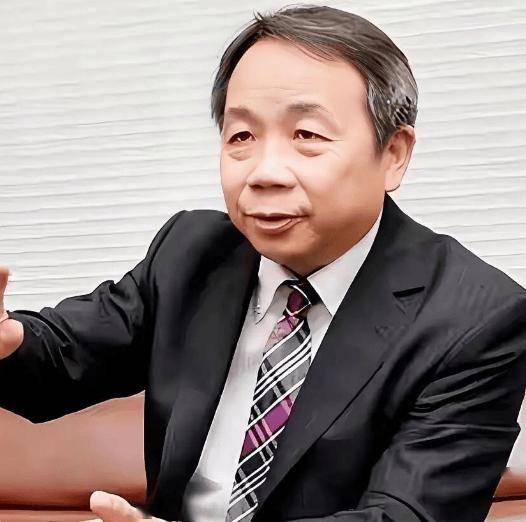 石平栽了！最丢人的不是家人，北大才是真尴尬！