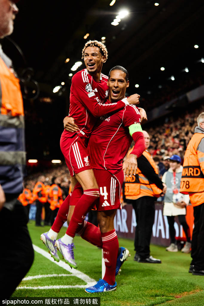 “英超联赛免费高清直播+实时赛程+积分预测