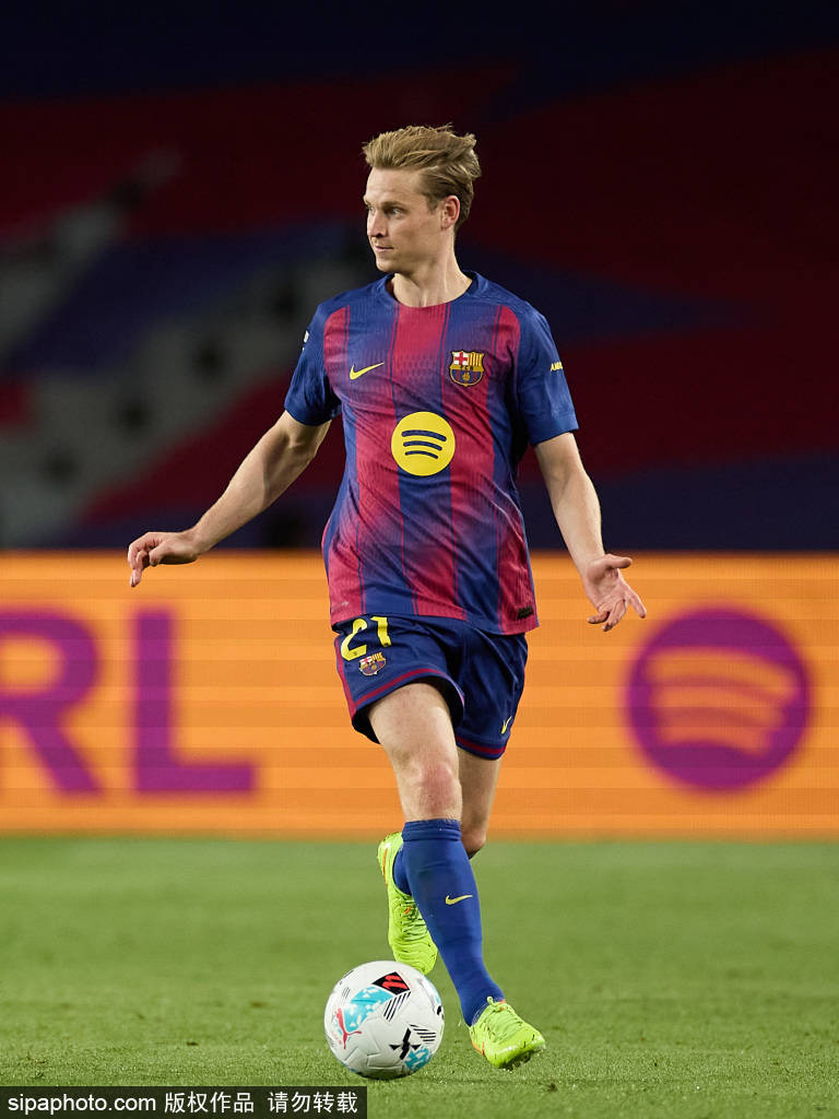 “梅西的绝杀：战术解析与背后的故事西班牙足