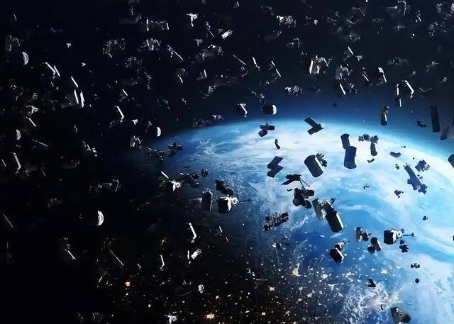 太空碎片威胁升级,神舟二十号飞船遭撞击,6名航天员能否长驻?