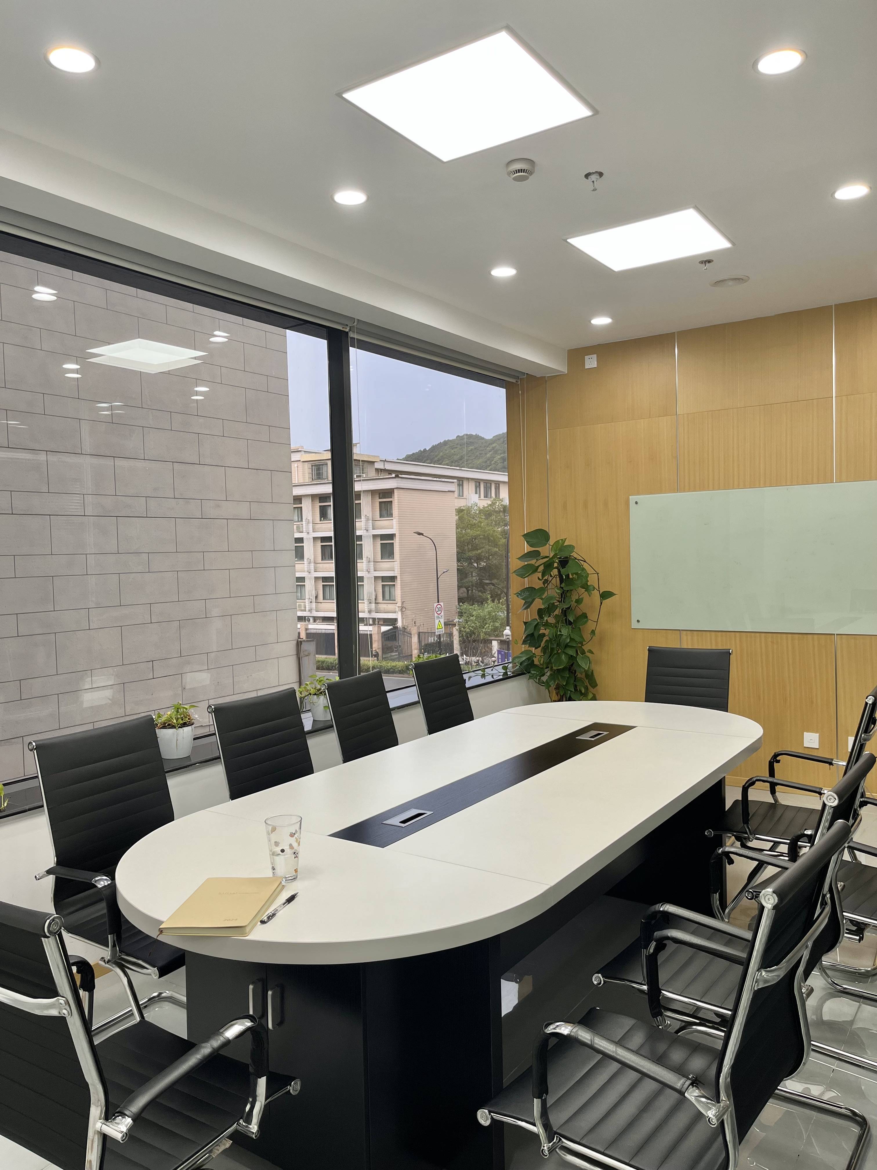 雨燕直播- NBA直播- 足球世界杯 LIVE专业靠谱的出国留学咨询选哪家好？