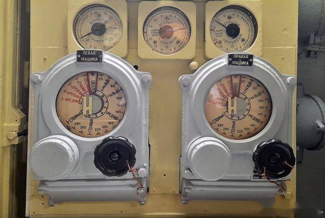 从战场到博物馆：641Б型潜艇“新西伯利亚共青团员”观光记