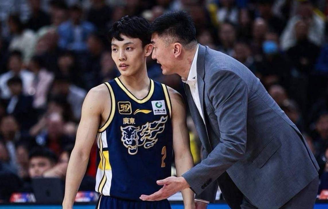 1月5日晚7点35CBA今夜3场焦点战C