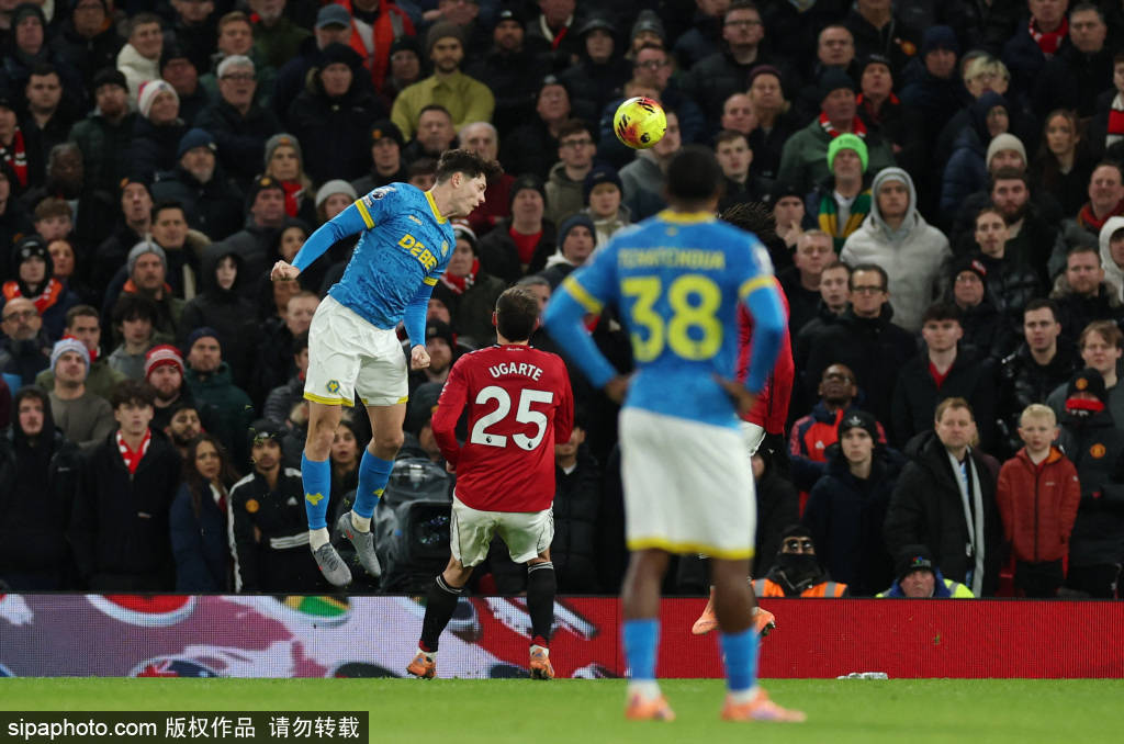 英超联赛免费高清直播+实时赛程+积分预测（2025赛季全覆盖）新曼联的惊人失利！老特拉福德再一次被现实击穿