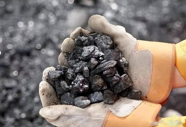 高市早苗抗议中国制裁！邀请12国共同反华？美日不想买中国稀土？