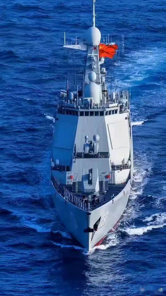 突发要闻！中国向全球通告：太原舰训练遭外军军舰高速接近全舰立即进入战斗状态最终成