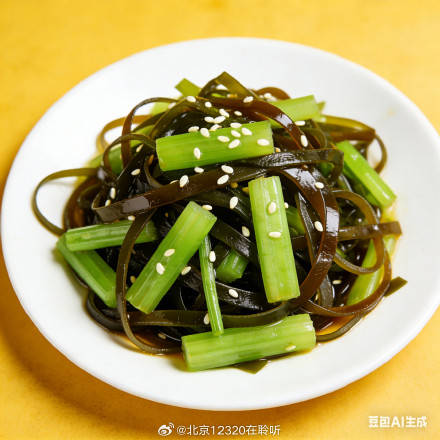 谷雨养生食谱：芹菜拌海带
