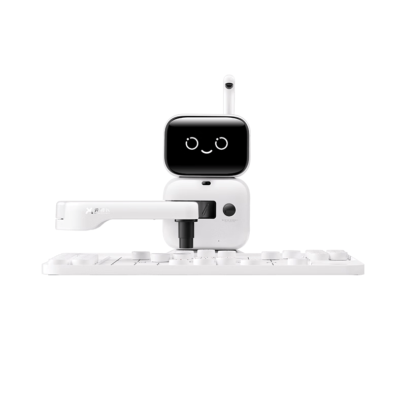 元萝卜SenseRobotAI下棋机器人：儿童早教的智能陪伴专家(图1)