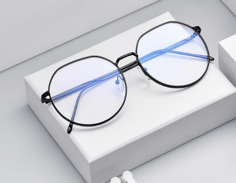 时尚防风光线眼镜:防风光线款式带来的明亮保护-搜狐大视野-搜狐新闻