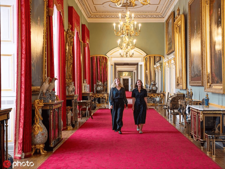 1/5英国白金汉宫将在今年夏天首次对游客开放东翼,其中包括著名的王室