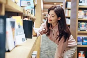 上海交大材料学院院长身陷诈骗风波：涉案金额或