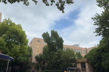 起底上海校园餐争议供应商绿捷：8月中标27个项目 背后是谁？