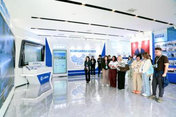 外国博主眼中的中国：“向更多国家分享中国的优秀文化”