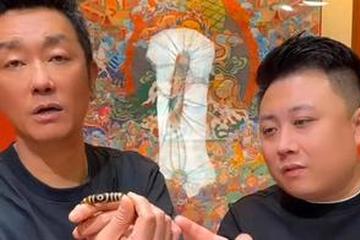 涉毒艺人含笑直播卖手串被网友举报 曾参演《狂