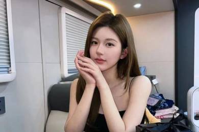 消费者集中投诉的inne：未到保质期胀包 宣