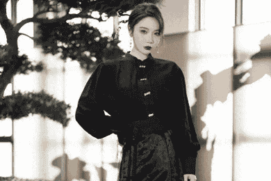 御君方私域直播“请君入瓮”：老人被"洗脑"8万元买“神药”