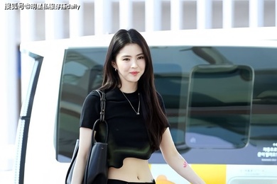 消费者控诉涞曼熙妍：隆鼻手术致鼻腔感染 维权