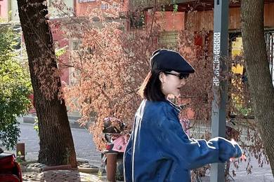 众洗封装碗具有浸泡粉残留？男子在宵夜店用餐后不适送院洗胃