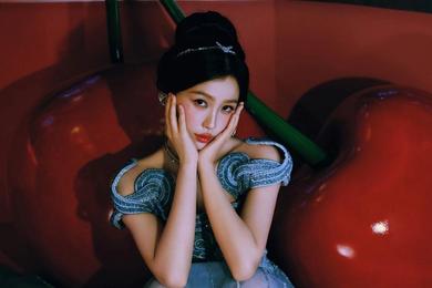 怀化农商行一行长挪用278名储户超2亿 储户起诉银行索3755万