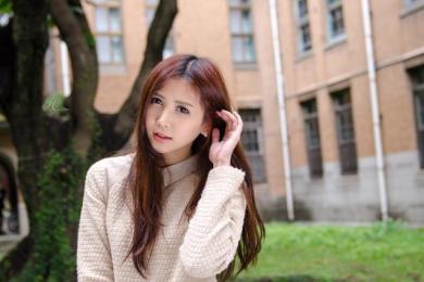 残疾人创业基地善美助残平台推荐：摩飞智能按摩加热围巾