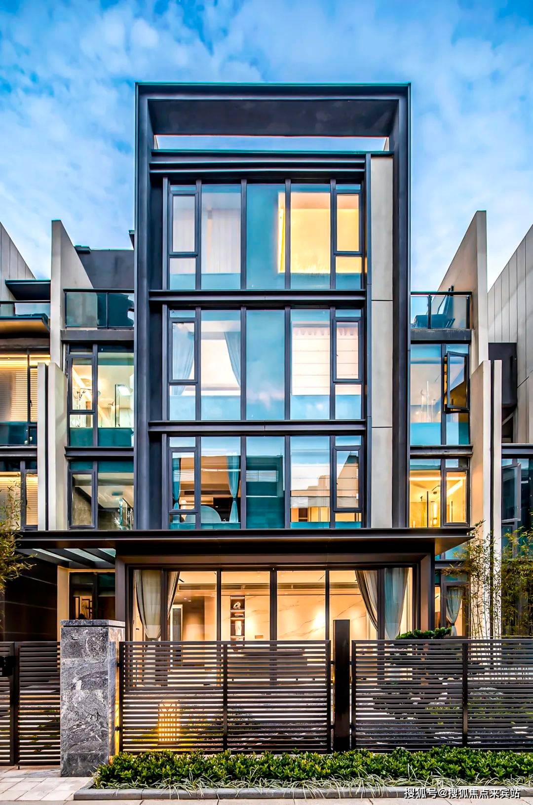 天健天玺售楼处」天健天玺售楼处24小时电话|首页网站_别墅_成本_黄埔