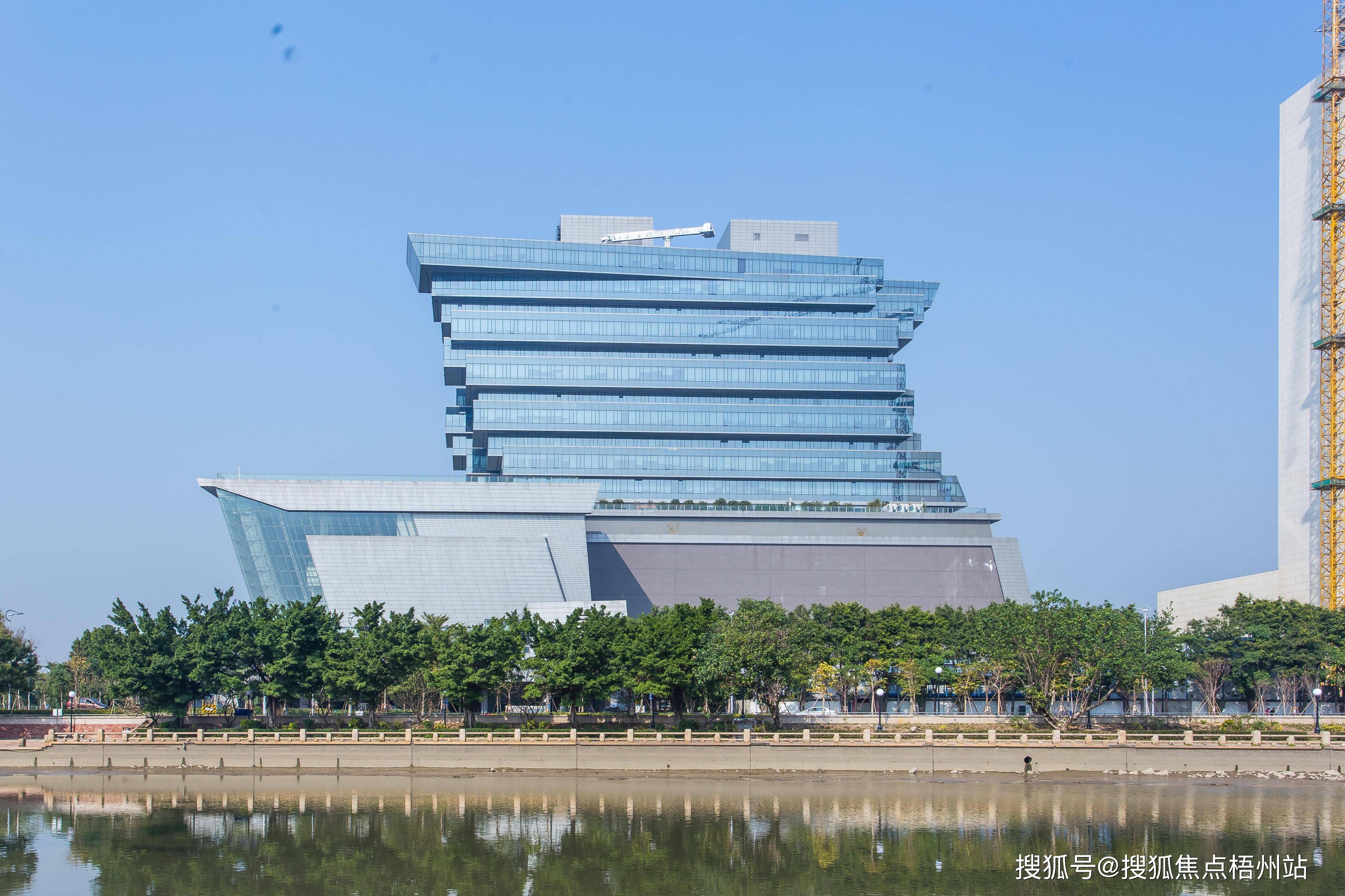 广州南丰汇共享办公招租 广州写字楼共享办公室工位_海珠区_距离_广东