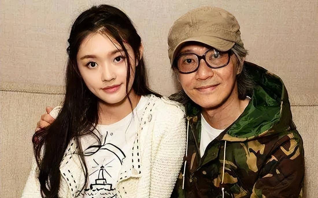《美人鱼》,从此火遍全国,后来也是相继出演了《西游伏妖篇》