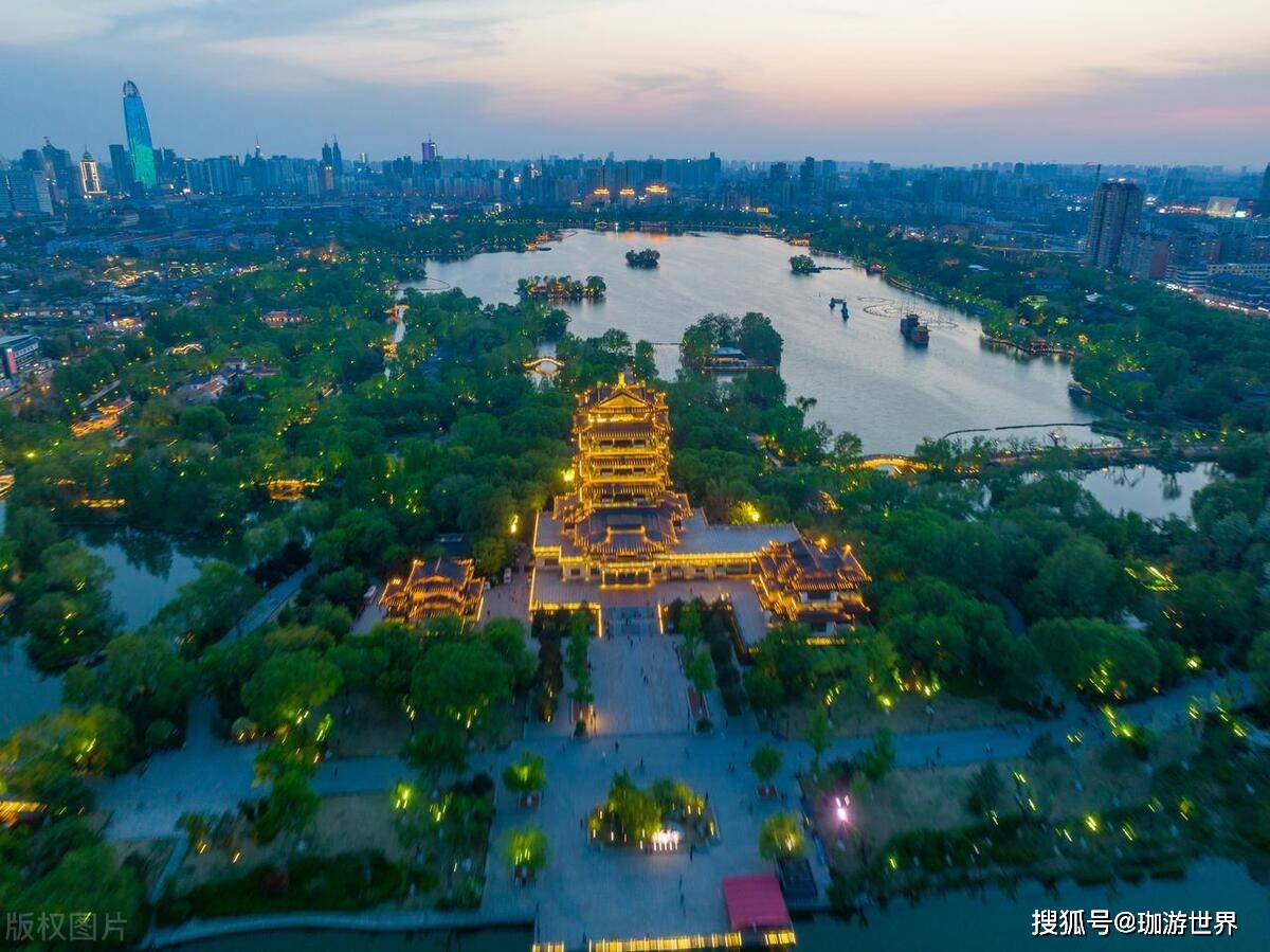 济南必去的10个景点介绍,济南十大必去景点排行榜,领略泉城魅力_文化