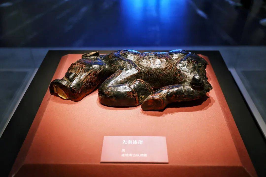 陝西曆史博物館新館迎客,在上學和上班之間選擇上朝?