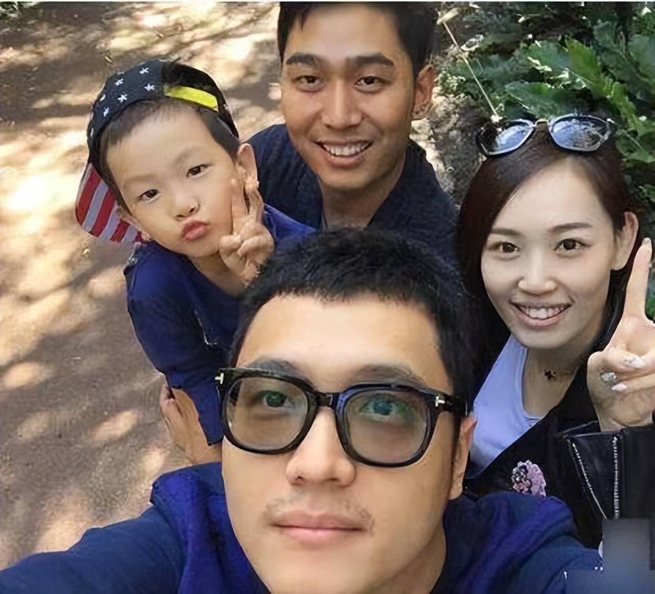 宋喆出狱首露面,憔悴不堪,而马蓉疑移民澳洲开启新生活_王宝强_分割