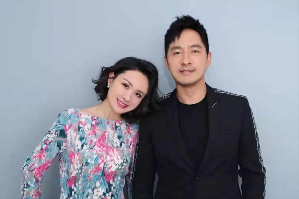 程莉莎:结婚16年只生孩子不做饭,男子一家人把她宠成宝_郭晓东_生活